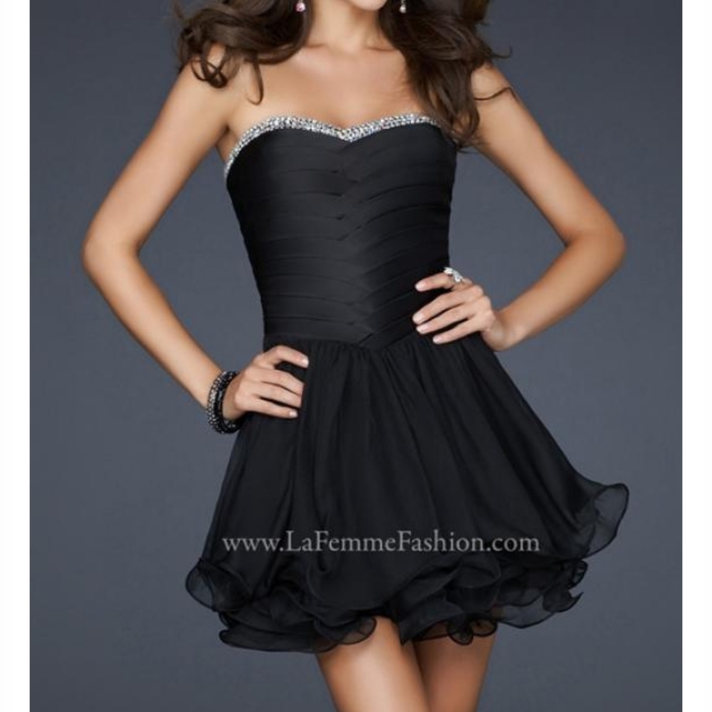 Black Formal Coctail Dress , sweetheart top